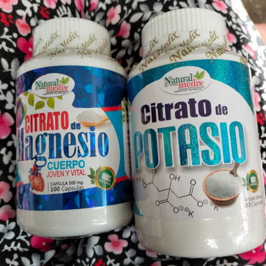 Vendo pomos de medicina natural - 7/10