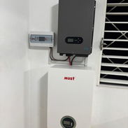 6 KW ( CARACTERÍSTICAS) INVERSOR DE 6 KW BATERÍA CON RESPALDO DE 10 KW 51.2V200A 4 PANELES 600W Garantía 2 meses  *6600 - Img 57801657