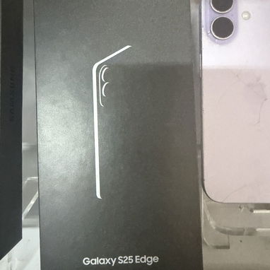Samsung Galaxy s25 Edge NO CAMBIO Almacenamiento 128gb  RAM 12  Libre de fábrica 1 sim  15 días de uso en su caja  Prec - 2/2