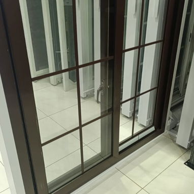 ventanas de PVC importadas 💯% calidad con malla anti bichos y no permite k traspase el ruido 🔕 del exterior varias med - Img 124395386