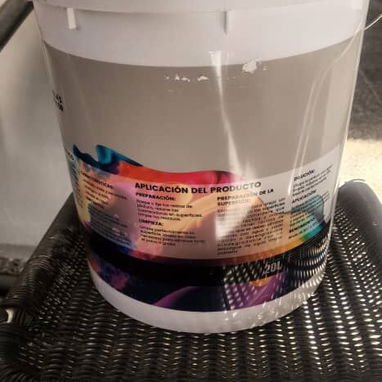 Tengo pintura para embellecer su casa 🏡 todos los colores pintura aclara hasta la puerta 🚪 de su casa llame ahora buen - Img 118923818