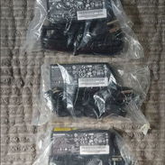 Cargador portátil original todo tipo laptop. 40 USD . 53895402 - Img 56023405