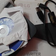 lector DVD de PC nuevo en su caja - Img 45298366