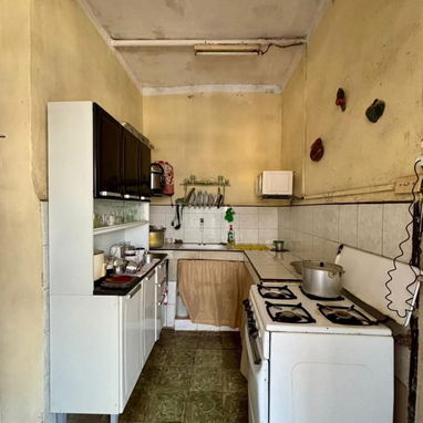 BIPLANTA DE ESQUINA EN SANTOS SUÁREZ! (3 HABITACIONES + 2 BAÑOS !!! - Img 120390697