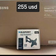 SmartTV Samsung 40" con soporte giratorioo - Img 57908493