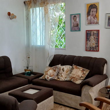 Se vende casa amplia en la Lisa Arroyo Arena 2do piso - 6/10