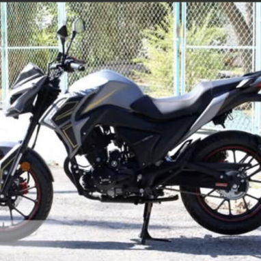 Moto KZ 200 cc - 2/2