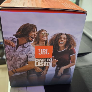 JBL Charge6 , original, nueva en su caja - Img 122994474