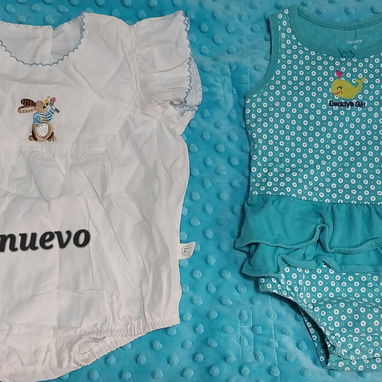 Batas, mon9os, cintas y más para bebé hembra - Img 123544923