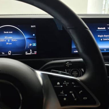 Vendo negocio Mercedes a 2024 con 12,000 km carro nuevo de paquete - Img 111108980