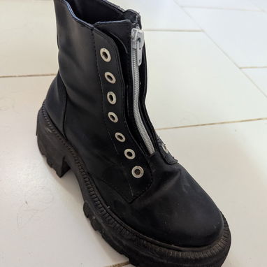 Botas - Img 123707366