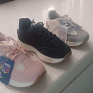 Zapatos para niños - Img 54249296