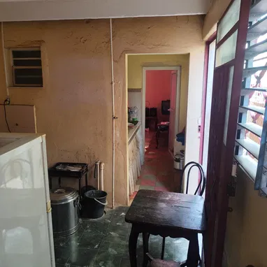 Se vende casa de 2 plantas, 3/4, cosas adentro y moto 4t de las grande - 8/14