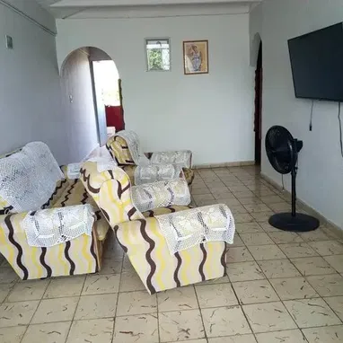 Vendo apartamento de 3 cuartos - Img 127038956