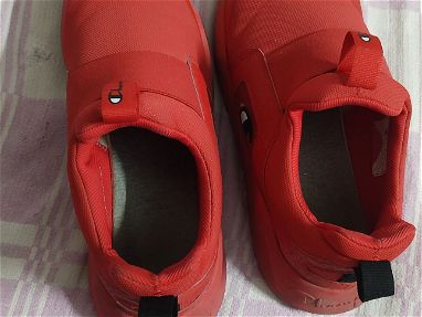 Se venden zapatos champion rojo - Img main-image-45622874