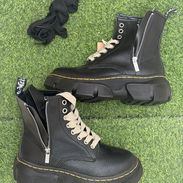 Dr Martens botas 🥾🥾 - Img 58004940