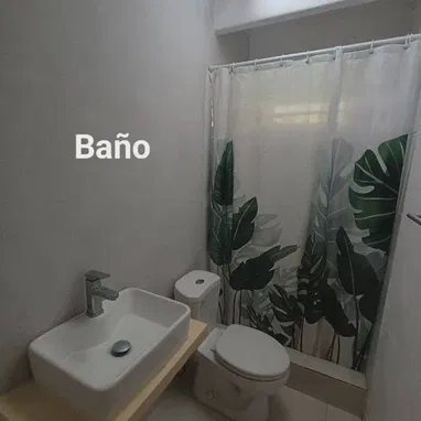 APARTAMENTO ALAMAR ZONA 24 - 3er PISO - $5,500 USD - 6/10