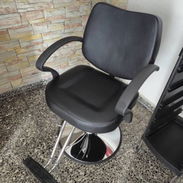SILLA DE PELUQUERIA O BARBERIA - Img 56060560