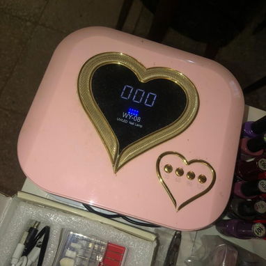 Mesa de uñas - 4/4