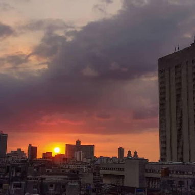 SE PERMUTA EN CENTRO HABANA - 9/10