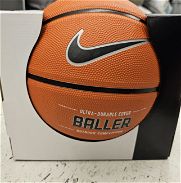 ///   Balones de Basketball !!!! //// - Img 45901140