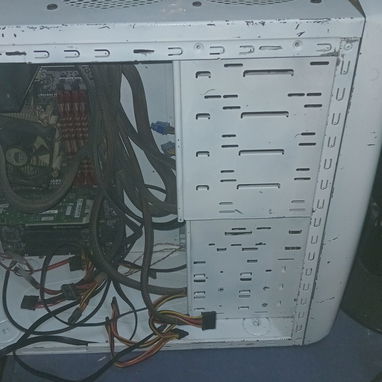 Z97 gigabyte 16 gb ram solido 128 gb i7 4790 100 usd - 2/3