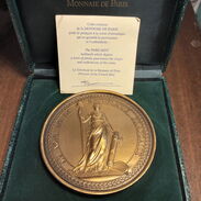 Medallón conmemorativo sello de la primera República Francesa - Img 44303237