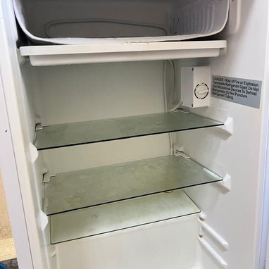Se vende Minibar - Img 126140203
