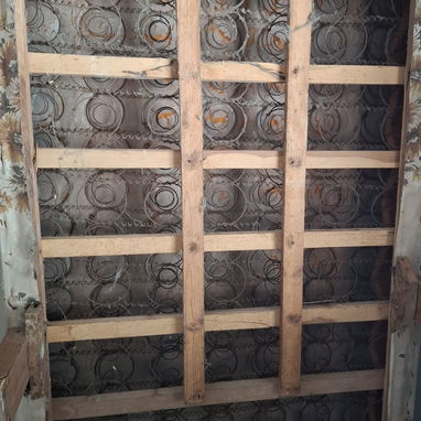 Box spring ,de cama personal con todos los muelles en su lugar y sin óxido - 2/2