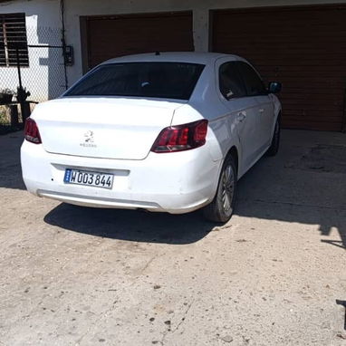 Vendo ocio, Peugeot 301 del, 2019 - Img 122993612