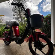 BICIMOTO AVA     ⚙️CARACTERÍSTICAS:   • 1000  Wats  • ⁠48 Volt • ⁠30 Ah • Autonomía de 70 km • ⁠Batería de LITHIUM • ⁠F - Img 55622861