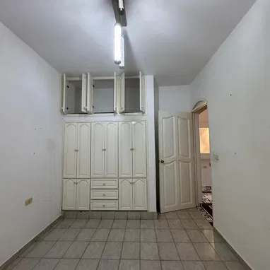 Vendo casa en el vedado no se va la luz - 4/10