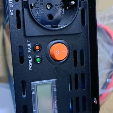 Se vende inversor  de 12 volt  220 - 3/4