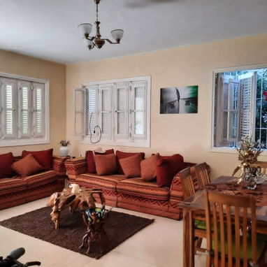 Casa independiente en Playa pr贸ximo a 9na y 42 en 脫ptimo Estado con garaje - Img 125326135