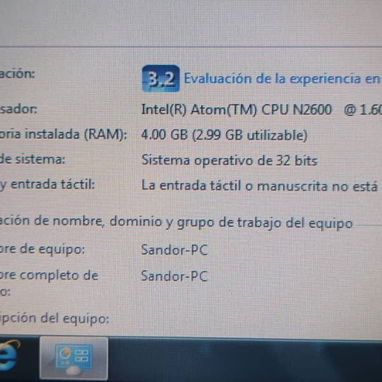 MINI LAPTOP ACER, CON ATOM A 1.60, 4GB DE RAM Y 320 DE DISCO DURO, AL 52843801 - 2/4
