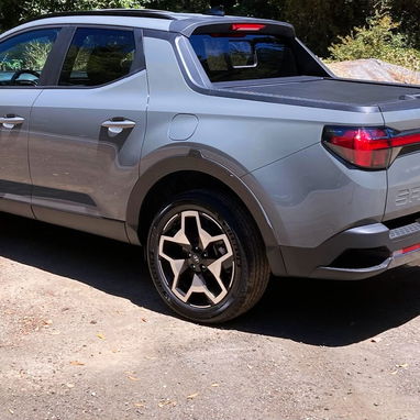 32000 Hyundai Santa Cruz del año 2022, la combinación perfecta entre el confort premium de una SUV y la practicidad de - 2/2