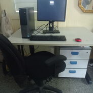 Vendo PC Dell con mueble, silla, credenza - Img 45345136