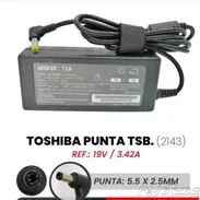 Cargador de laptop Toshiba - Img 57152842