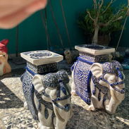 VENDO PAREJA DE ELEFANTES DE PISO DE PORCELANA. COMUNICARSE CON EL 54312796 CON ISABEL - Img 53996044