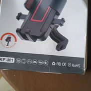 Soporte para móvil para motos de los que se pone en el retrovisor para más seguridad q no te lo lleven 6 dólares o 4200 - Img 56990791