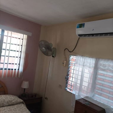 Casa en venta – Santa Fé, Playa, La Habana 🌊  (por la Trasval) - 5/9