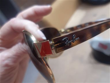 Se vende gafas rayban como nuevas originales - Img 66321705