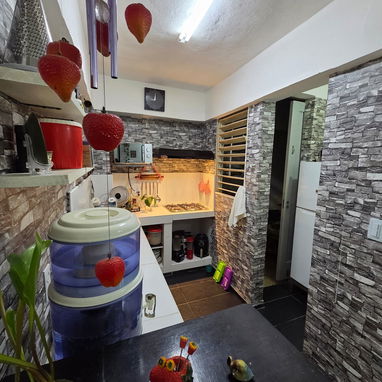 Vendo apartamento en la Habana vieja 2/4 - Img 121627994