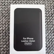 Apple MagSafe Leather Wallet - Img 57442034