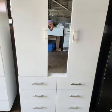 Escaparate - 2/3