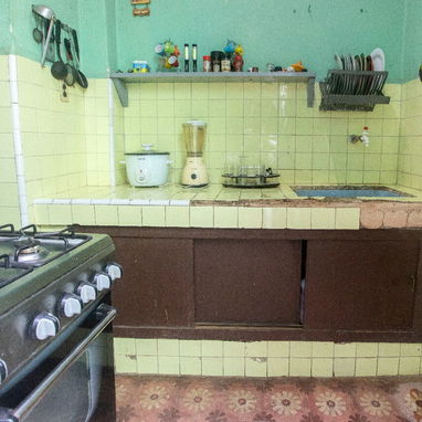 Casa en el Cerro!! Me ajusto con dinero en mano! - 2/10