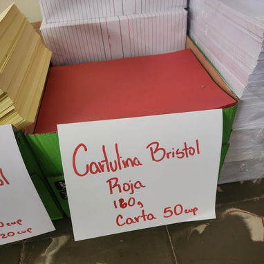 Cartulina y papel - Img 124965956
