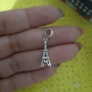 Charm de la torre eiffel - Img 58108086