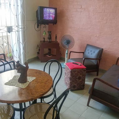 🏠 Apartamento de Renta Lineal En Habana Vieja. 💵 Precio: 400 usd por mes con 2 habitaciones - Img 118812517