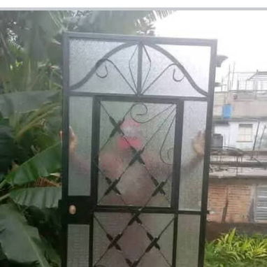 Se realizan trabajos de herreria puertas y ventanas - Img 125347544